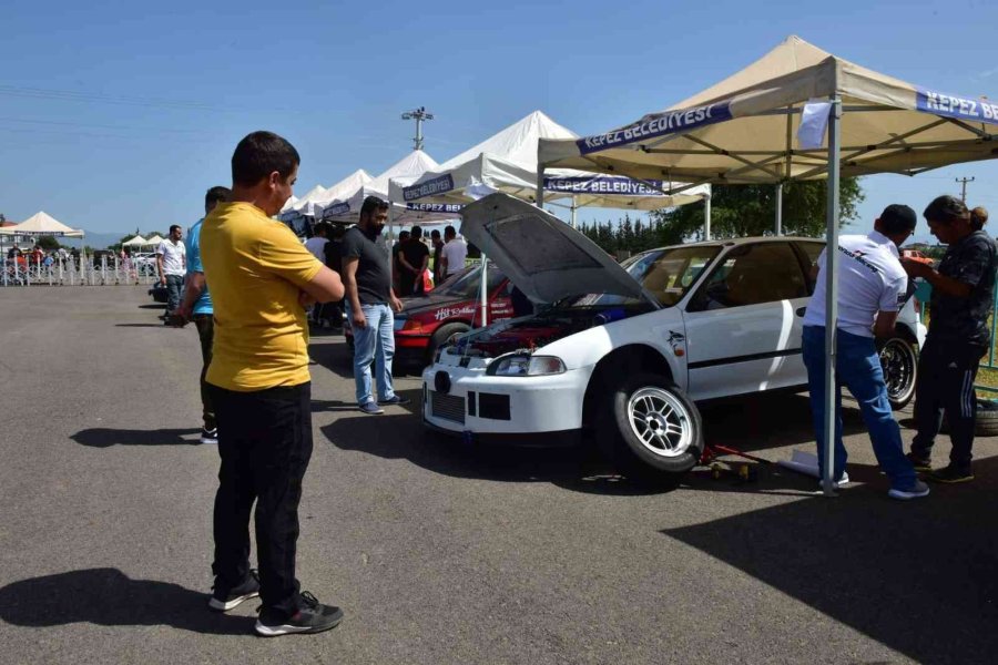 Kepez’de Otodrag Heyecanı Başladı