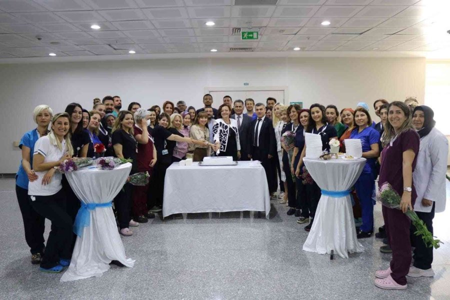 Kepez Devlet Hastanesi’nden Hemşirelere Özel Etkinlik