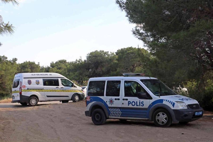 Antalya’da Ormanlık Alanda Erkek Cesedi Bulundu