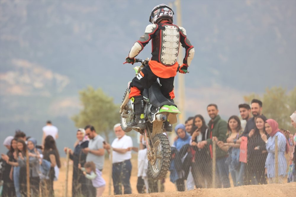 Ermenek'te Etkinlikler Sona Erdi