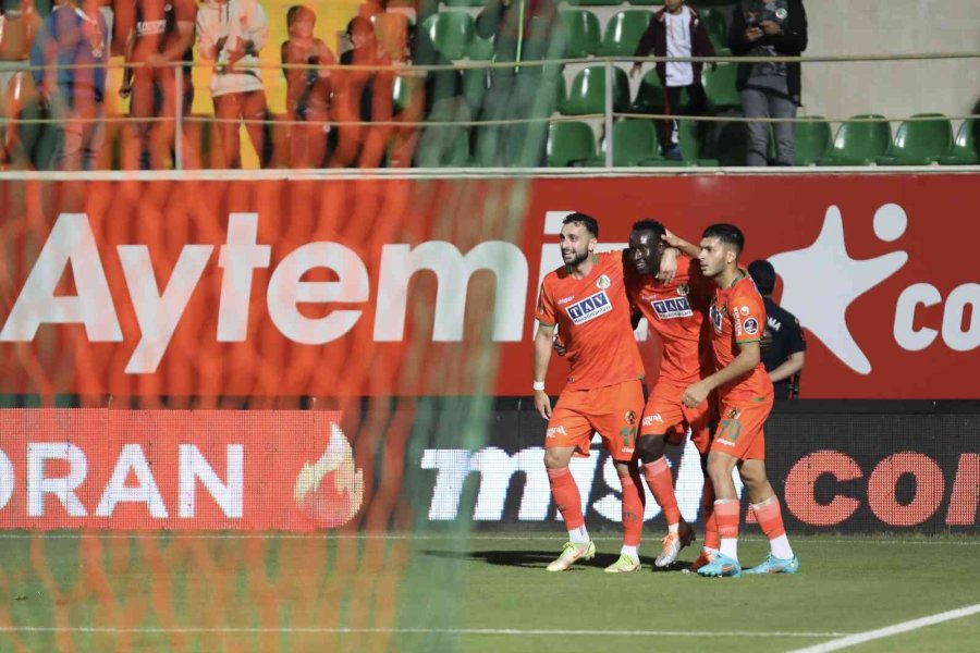 Spor Toto Süper Lig: Aytemiz Alanyaspor: 3 - Gaziantep Fk: 0 (maç Sonucu)