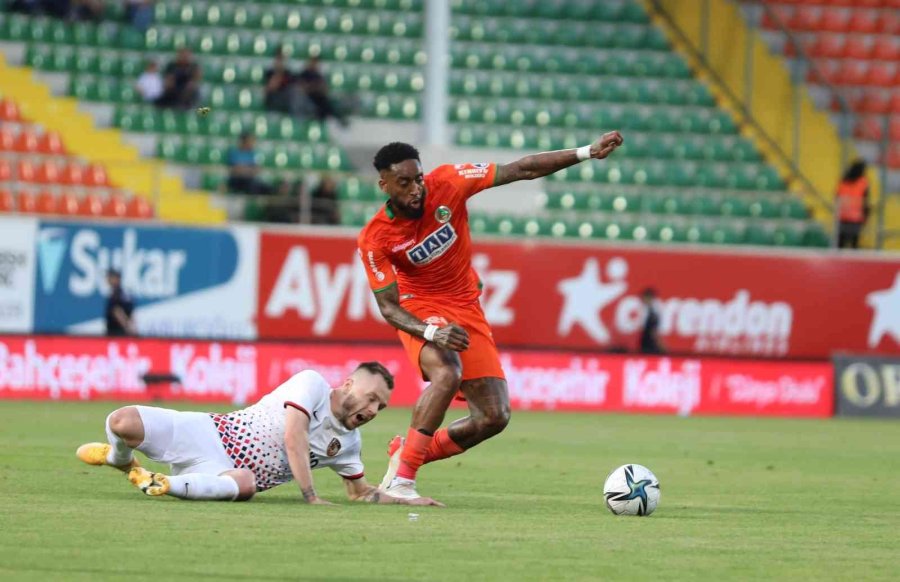 Spor Toto Süper Lig: Aytemiz Alanyaspor: 0 - Gaziantep Fk: 0 (ilk Yarı)