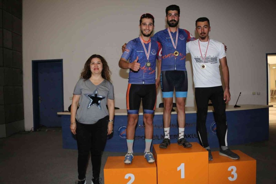Akdeniz Üniversitesi 3. Üniversitelerarası Dağ Bisikleti Yarışı Düzenlendi