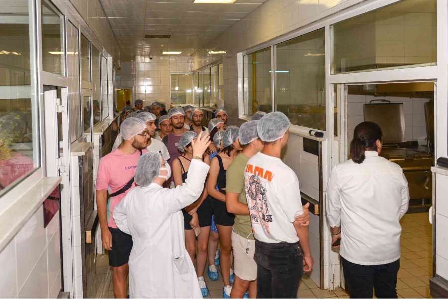 Alkü’lü Öğrenciler Sağlık, Güvenlik Ve Hijyen Eğitimi Aldı