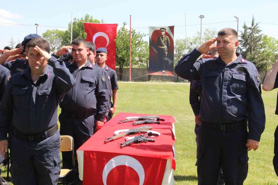 Karaman’da Bir Günlük Askerlik Yapan Engelliler Törenle Yemin Etti