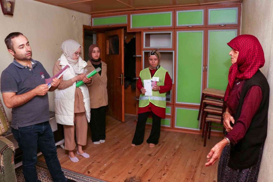 Meram’da Evde Bakım Hizmeti Alan Engelliler Ve Ailelerine Yönelik Anlamlı Proje