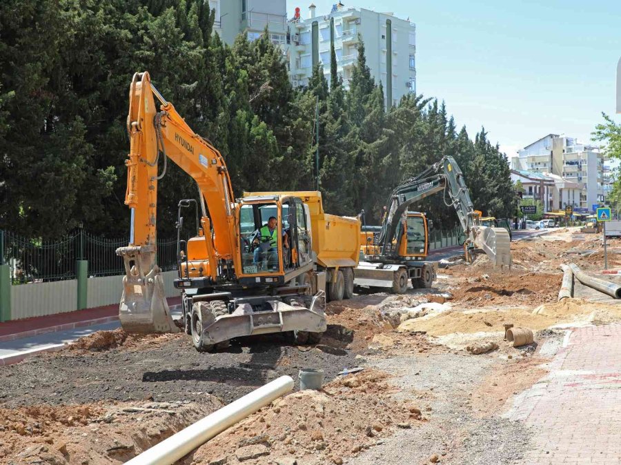 Antalya’da 50 Yıllık İçme Suyu Hattı Yenileniyor