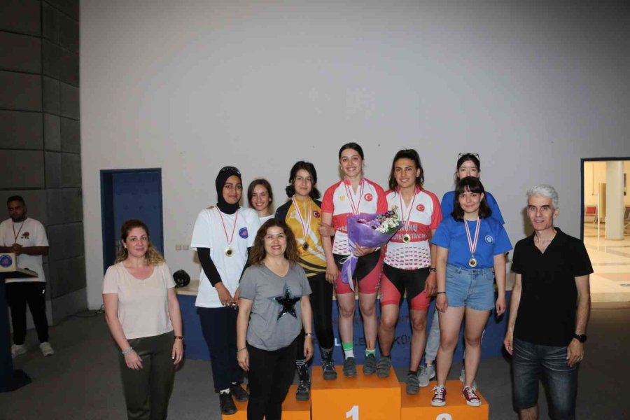 Akdeniz Üniversitesi 3. Üniversitelerarası Dağ Bisikleti Yarışı Düzenlendi