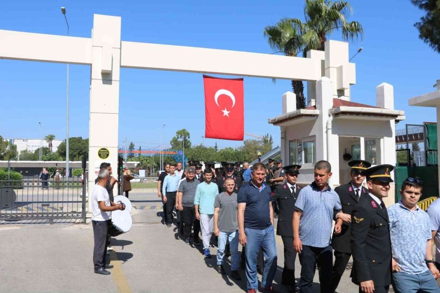 Antalya İl Jandarma Komutanlığında ‘özel Bireylere’ Temsili Askerlik Töreni Düzenlendi