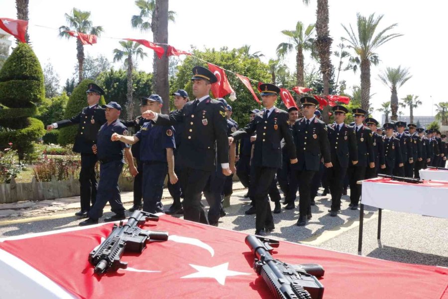 Antalya İl Jandarma Komutanlığında ‘özel Bireylere’ Temsili Askerlik Töreni Düzenlendi