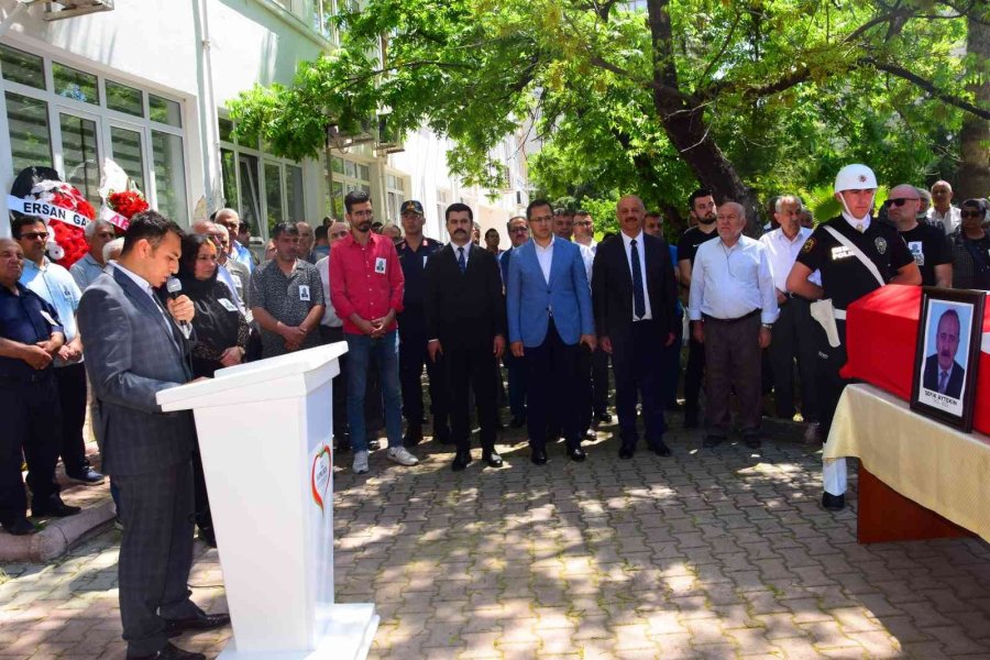 Emekli Vali Yardımcısı Aytekin, Kansere Yenik Düştü