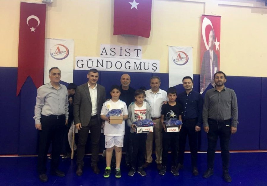 Alanyaspor Başkanı Çavuşoğlu Öğrenciler İle Buluştu