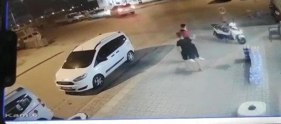 Motosiklete Çarpan Rus Turist Fren Yerine Gaza Bastı