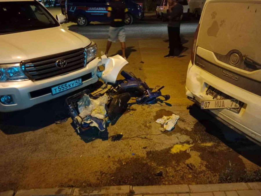 Motosiklete Çarpan Rus Turist Fren Yerine Gaza Bastı