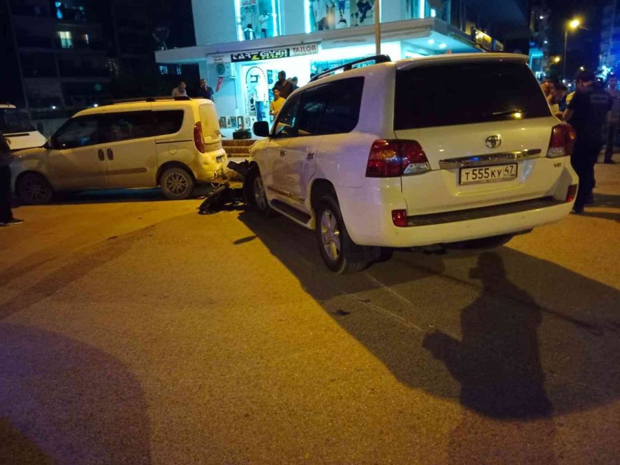 Motosiklete Çarpan Rus Turist Fren Yerine Gaza Bastı