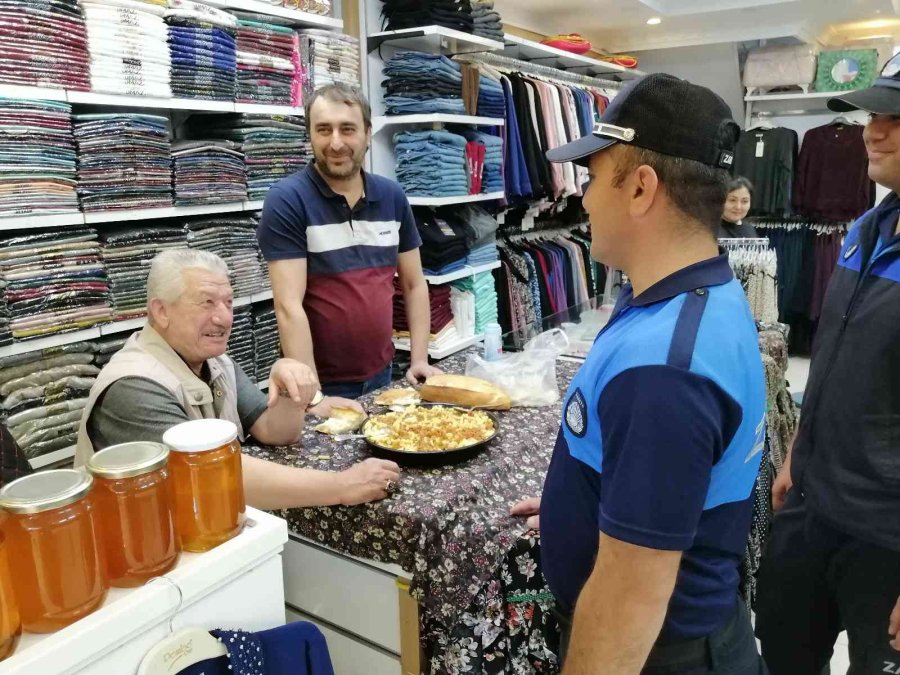 Zabıtadan Esnafa Sahte Para Uyarısı