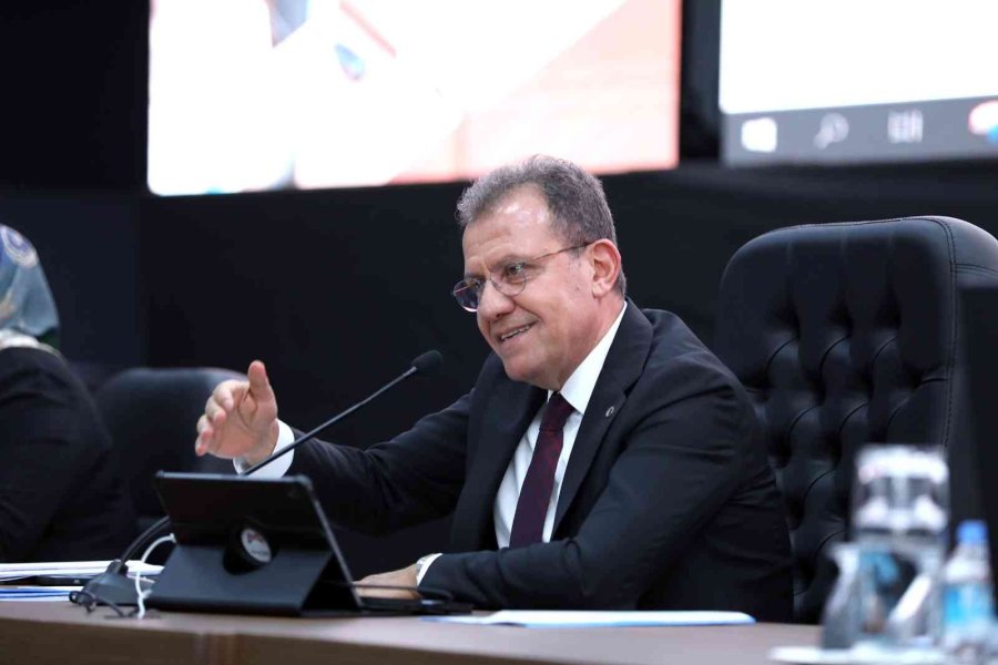 Seçer: “1 Haziran’a Kadar Tüm Plajlarımız Hizmete Girmiş Olacak”