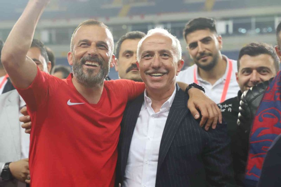 Başkan Gültak: “mersin Yeniden Diriliş Hikayesi Yazıyor”