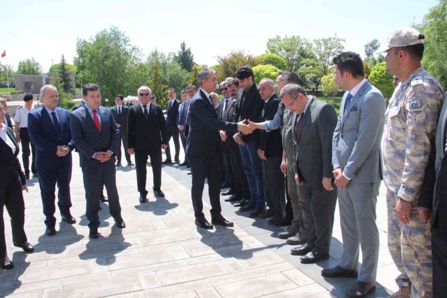 Karaman Valisi Tuncay Akkoyun Görevine Başladı