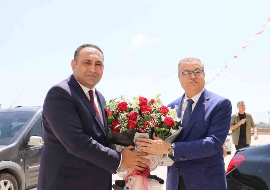 Vali Su, Başkan Yılmaz İle Vedalaştı