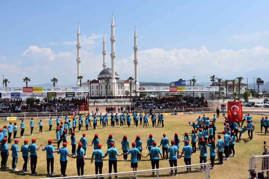 Kumluca’da 19 Mayıs Kutlamaları