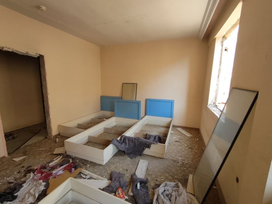 Madde Bağımlıların Merkezi Fetö’nün Metruk Binasına Demirli Önlem