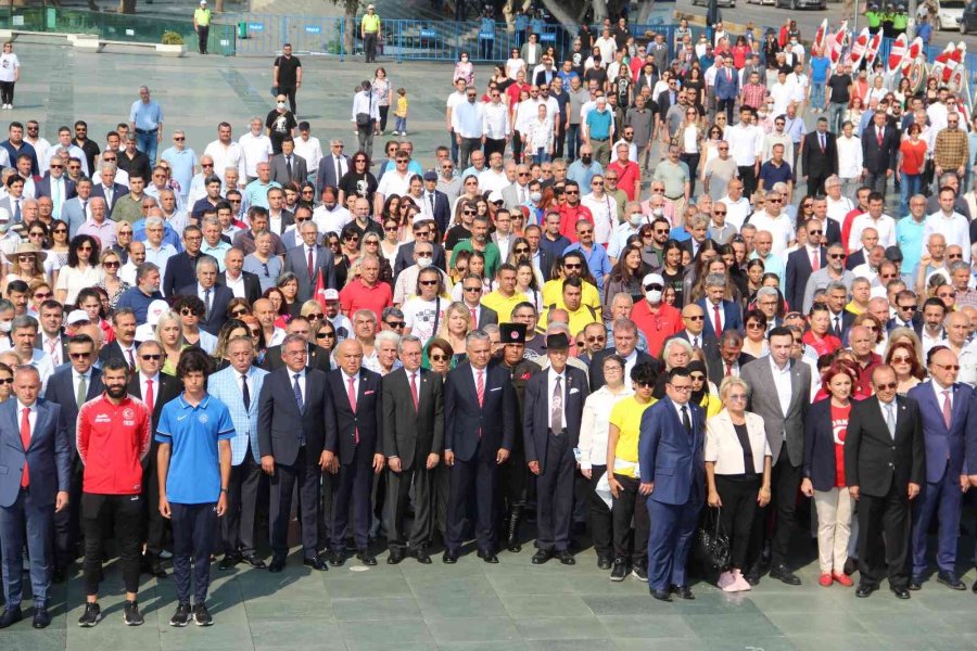 Antalya’da "19 Mayıs" Etkinlikleri Atatürk Anıtı’na Çelenk Sunumuyla Başladı