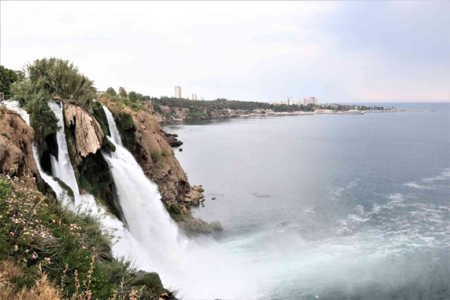 4 Yaşındaki Çocuğun Şelale Deresine Düştüğü İhbarı Ekipleri Alarma Geçirdi