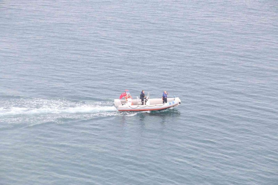 4 Yaşındaki Çocuğun Şelale Deresine Düştüğü İhbarı Ekipleri Alarma Geçirdi