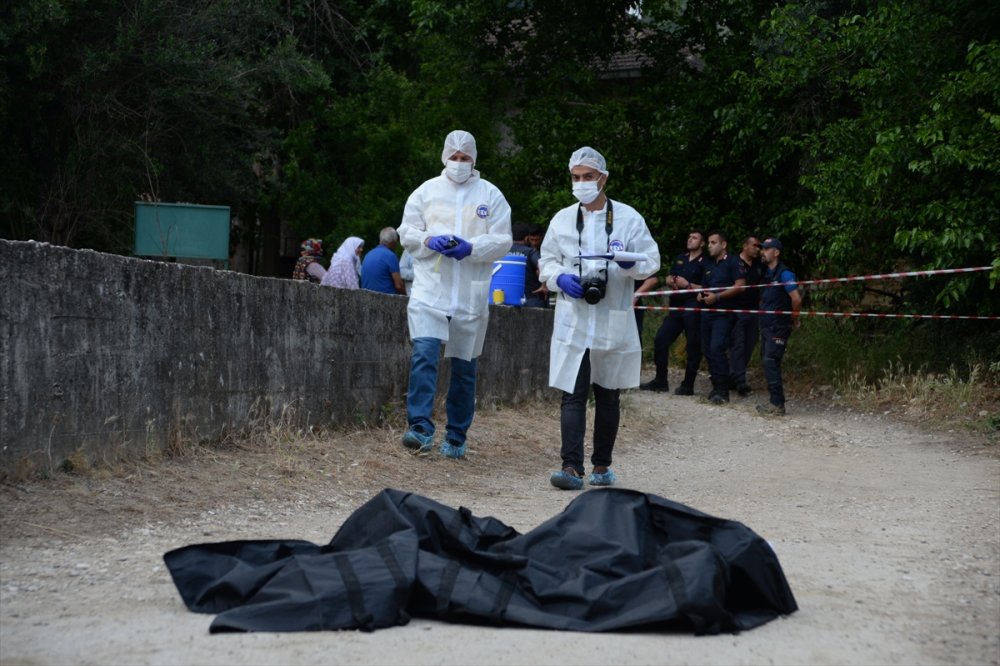 Antalya'da 6 Yaşındaki Çocuğun Cesedi Bulundu