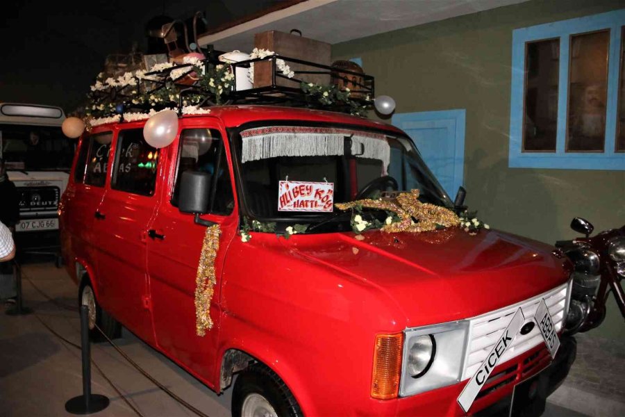 En Eskisi 65 Yaşında 70 Aracın Yer Aldığı Müze Ziyaretçilerine Kapılarını Açtı