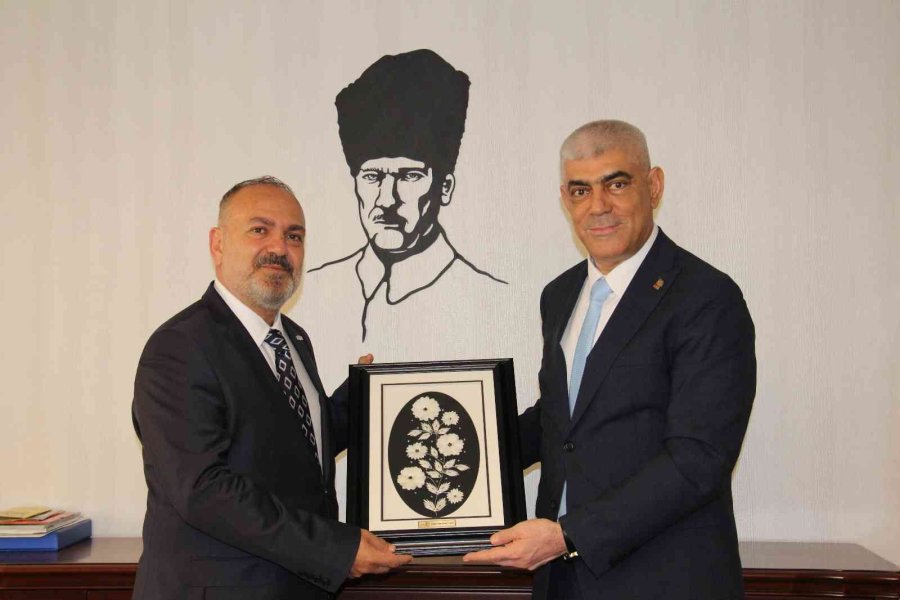 Yavru Vatan Dünyaya Batı Akdeniz’den Açılacak