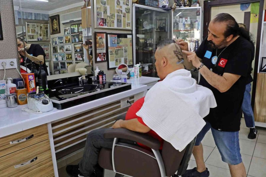 Dünya Rekortmeni Berber 7 Saat Uğraştı, ‘en Zoru Buydu’ Dedi