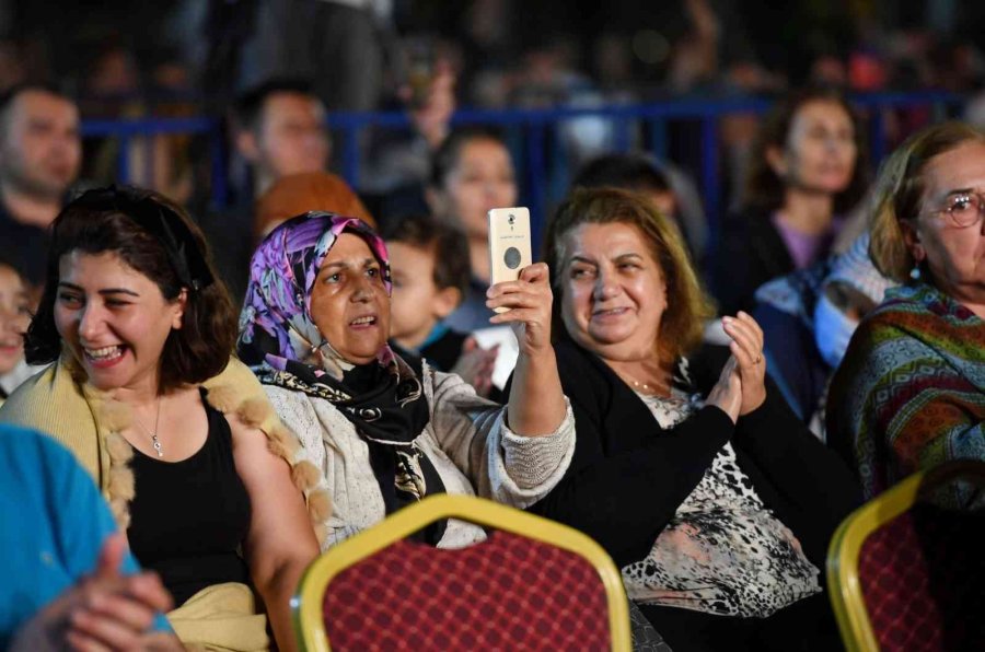 Konyaaltı’nda Gençlik Konserleri