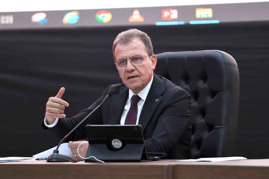 Başkan Seçer: "belediyenin Borcu 1 Milyar 537 Milyon Lira"