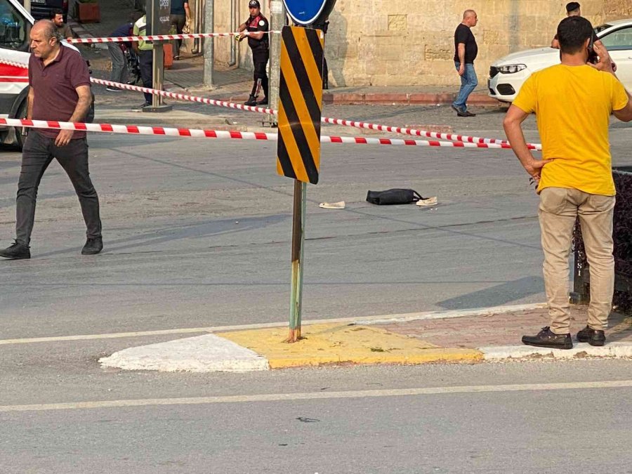 Otobüsün Altında Kalan Kadın Hayatını Kaybetti