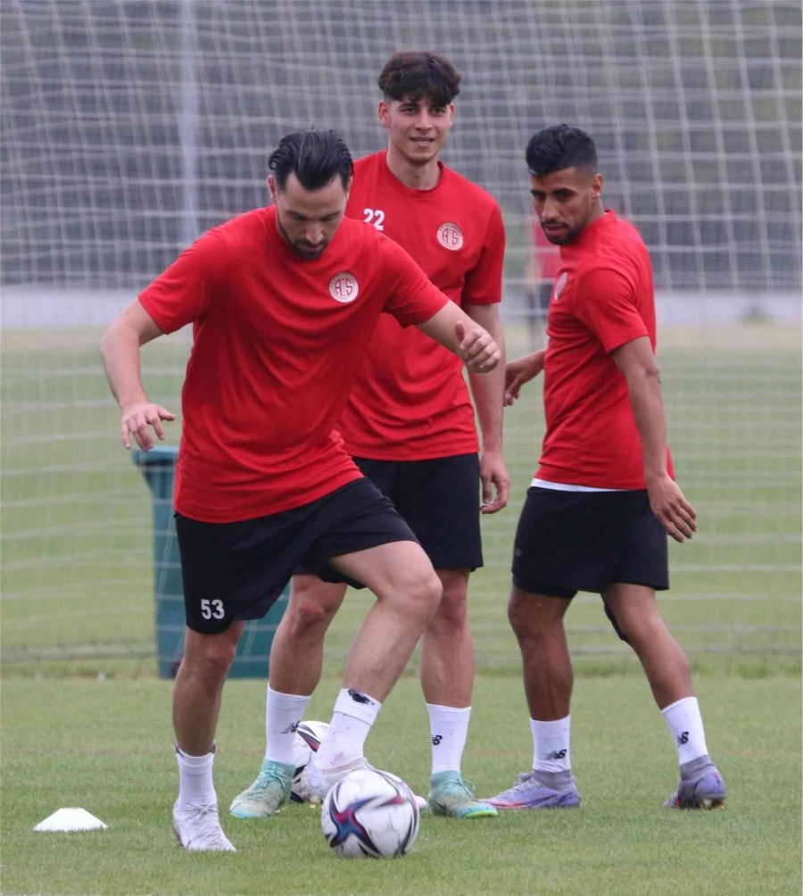 Antalyaspor, Sezonu Galatasaray Galibiyetiyle Kapatmak İstiyor