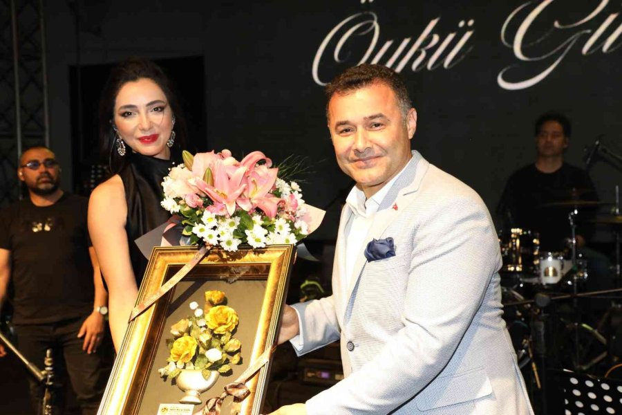 Alanya’da Binlerce Kişi 19 Mayıs’ı Coşkuyla Kutladı