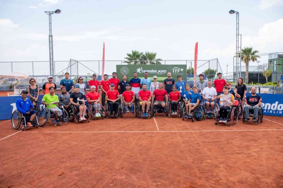 85 Tekerlekli Sandalye Tenisçisi Antalya’da Kıyasıya Mücadele Etti