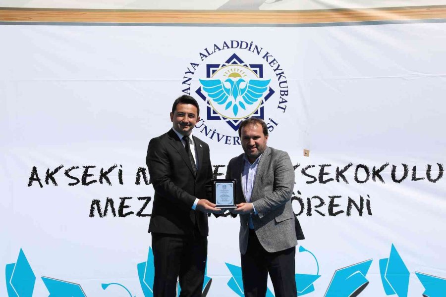 Alkü Akseki Myo’da Mezuniyet Heyecanı