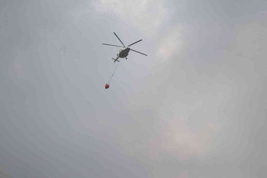 Antalya’da Dün Başlayan Yangın Bugün Kontrol Altına Alındı