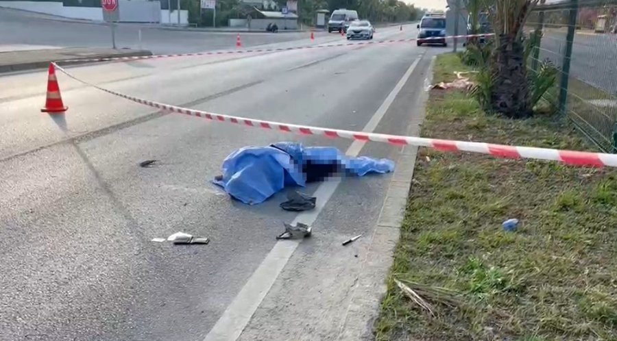 18 Yaşındaki Gencin Hayatını Kaybettiği Kaza Anı Kamerada