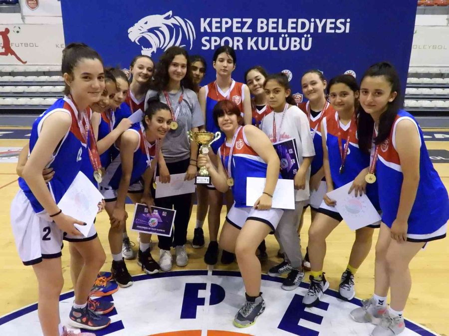 Kepezli Basketbolculardan 19 Mayıs Turnuvası