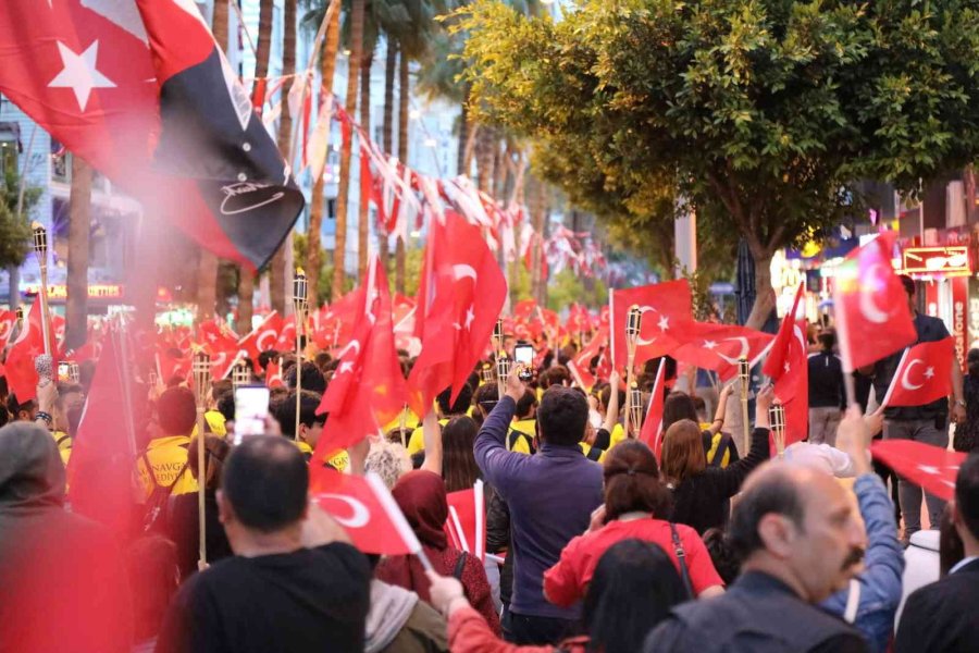 Manavgat’ta Fener Alaylı 19 Mayıs Kutlaması