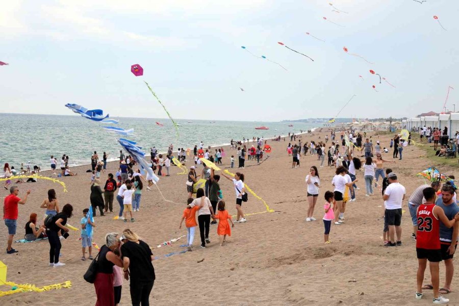 Manavgat’ta Colorfest Ve Uçurtma Şenliği