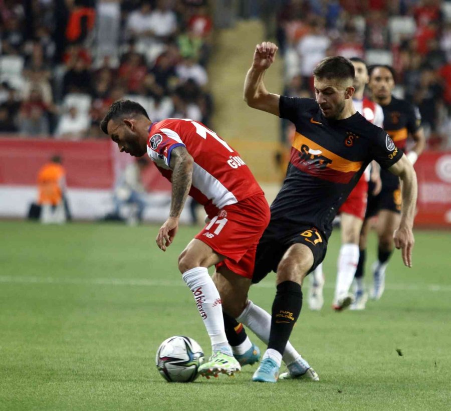 Spor Toto Süper Lig: Ft Antalyaspor: 1 - Galatasaray:0 (ilk Yarı)