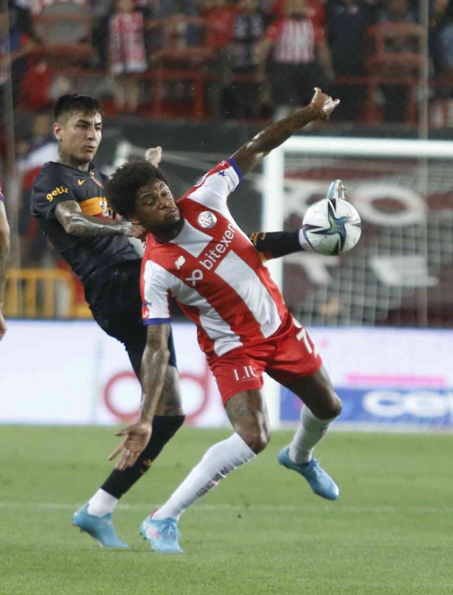 Spor Toto Süper Lig: Ft Antalyaspor: 1 - Galatasaray:0 (ilk Yarı)