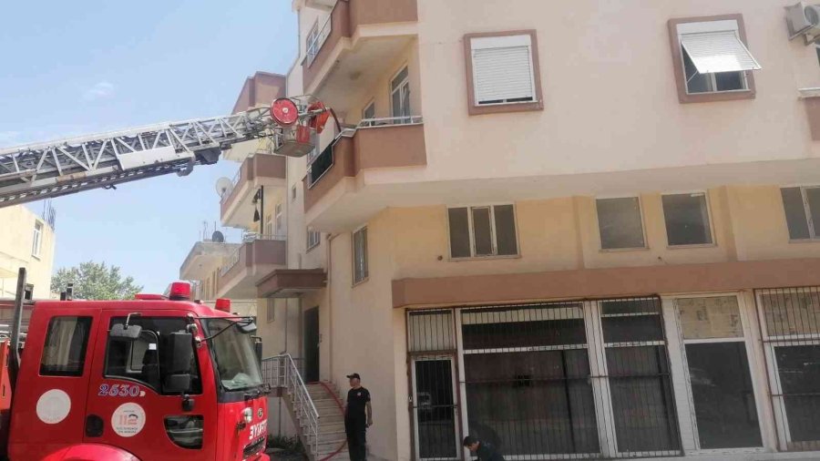 Çocukların Çakmakla Oyunu Az Kalsın Faciayla Son Buluyordu