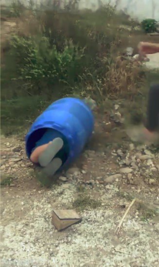 Varil İçinde Tehlikeli Eğlence