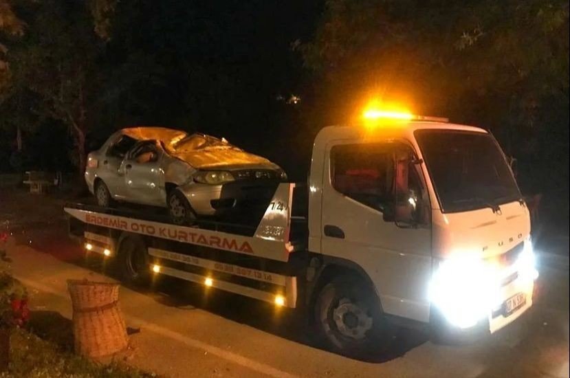 Otomobil Takla Attı: 2’si Ağır 3 Yaralı